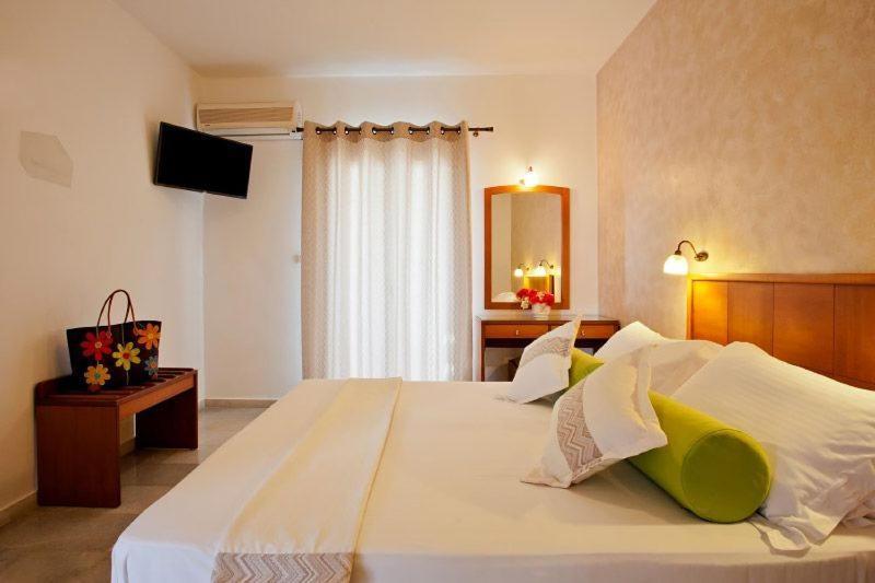 Naxos Kalimera Apartments Agia Anna  Esterno foto